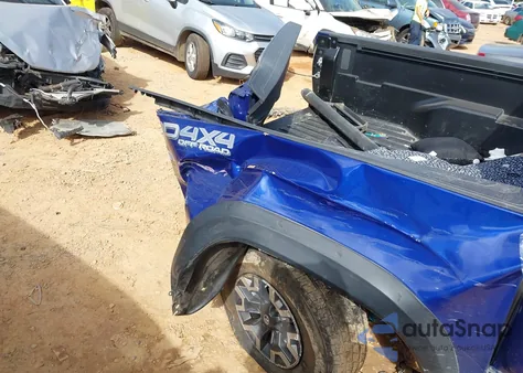 2023 Toyota Tacoma Trd Off Road из США, поврежденный, VIN 3TMCZ5AN2PM541357